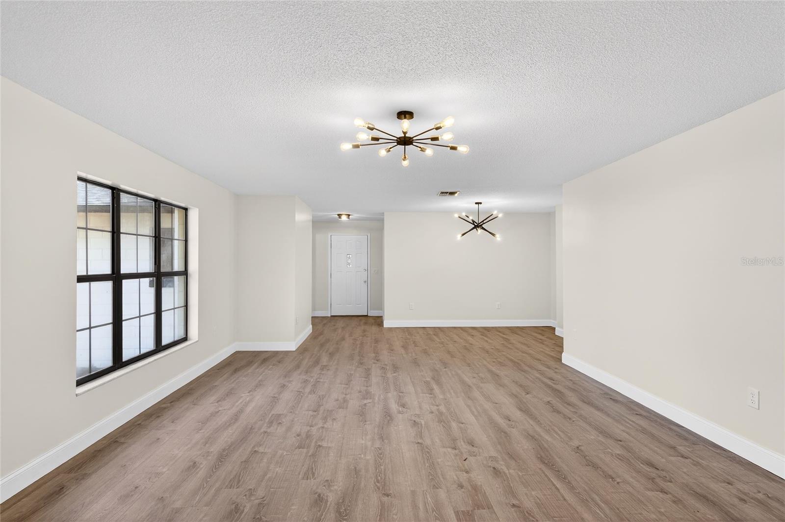 FRUITLAND PARK - Residential