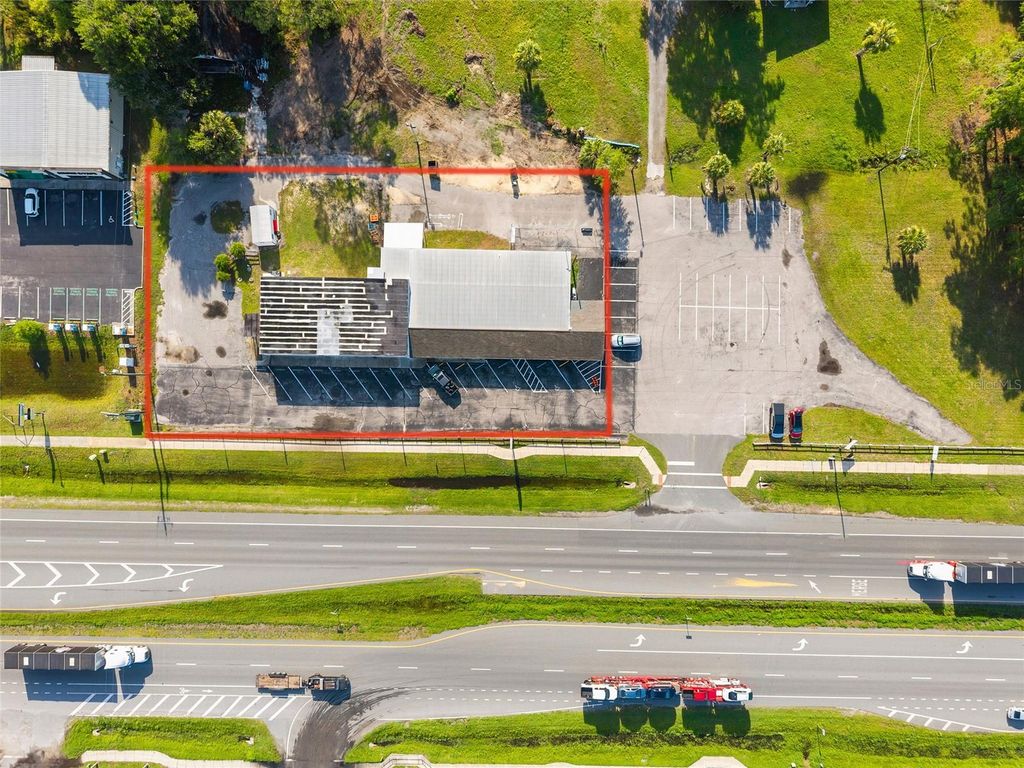 Photo of 17313 NE Us Hwy 301, Waldo, FL 32694 (MLS # OM725758)