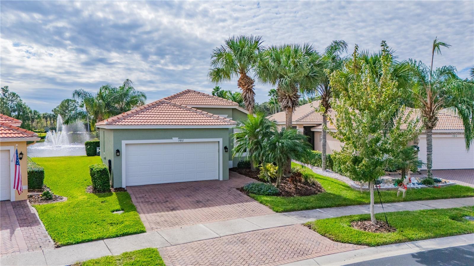 15852 COBBLE MILL DRIVE