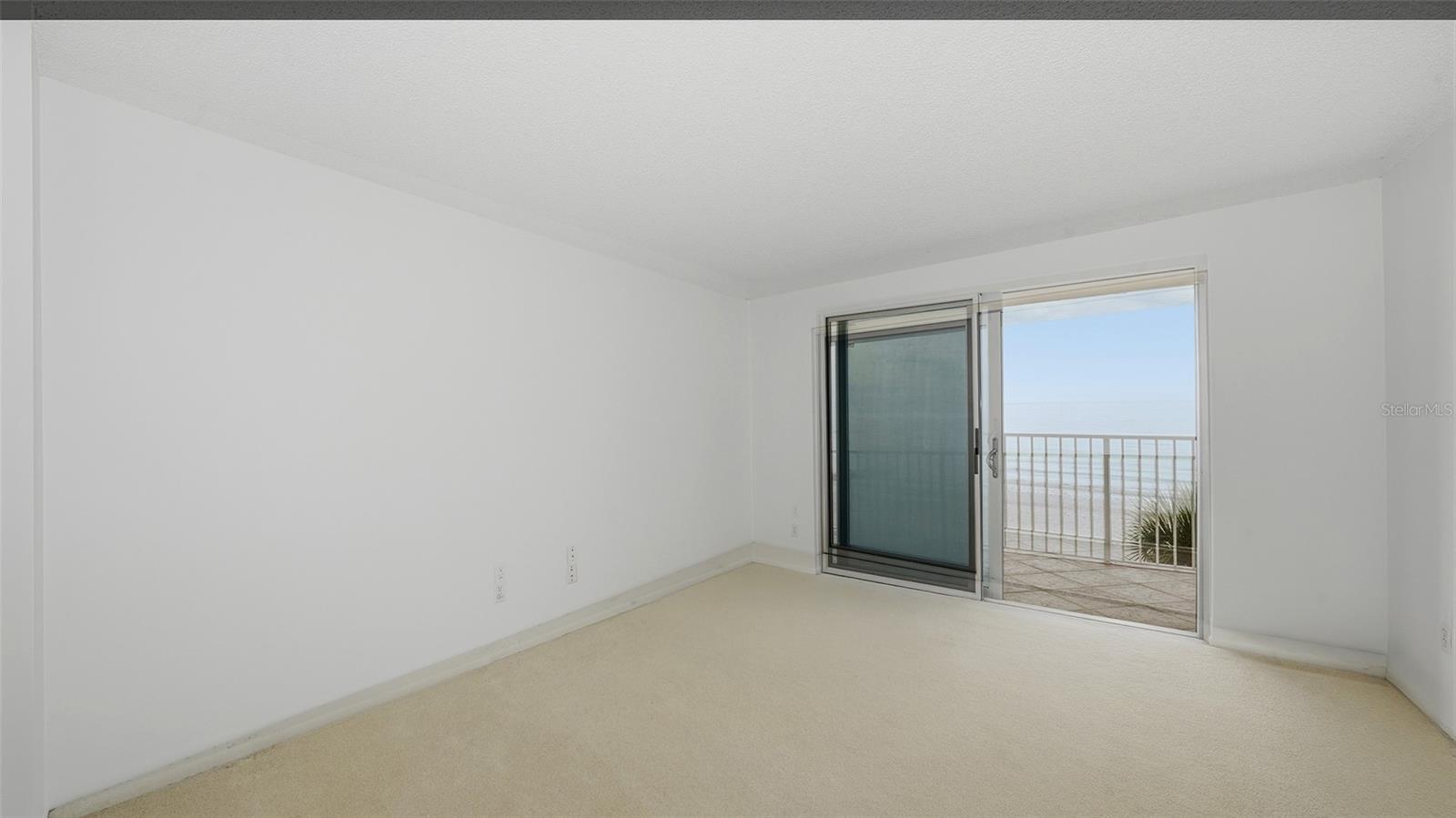 ISLANDER CLUB OF LONGBOAT - Residential