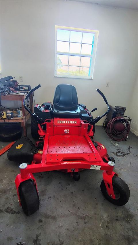 Tiny photo for 16351 SE 47th Avenue, Summerfield, FL 34491 (MLS # G5104203)