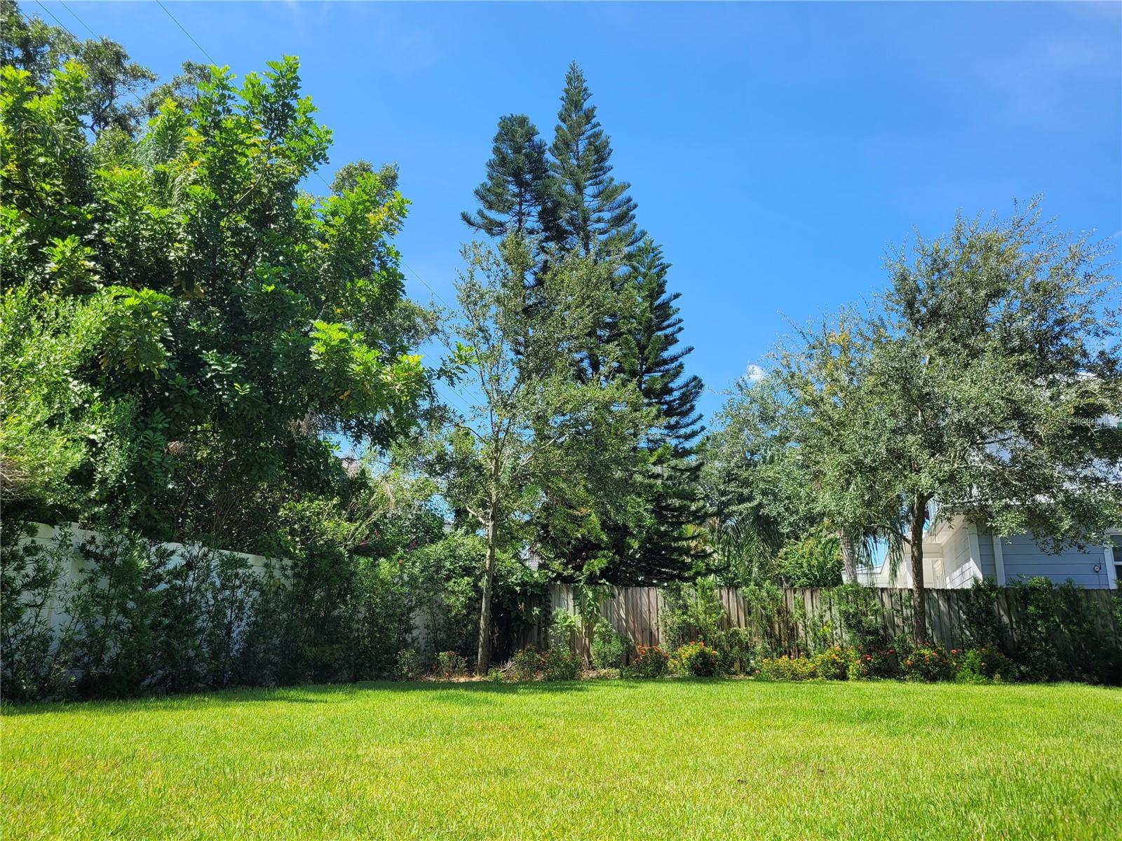 BAY VIEW ESTATES - Residential