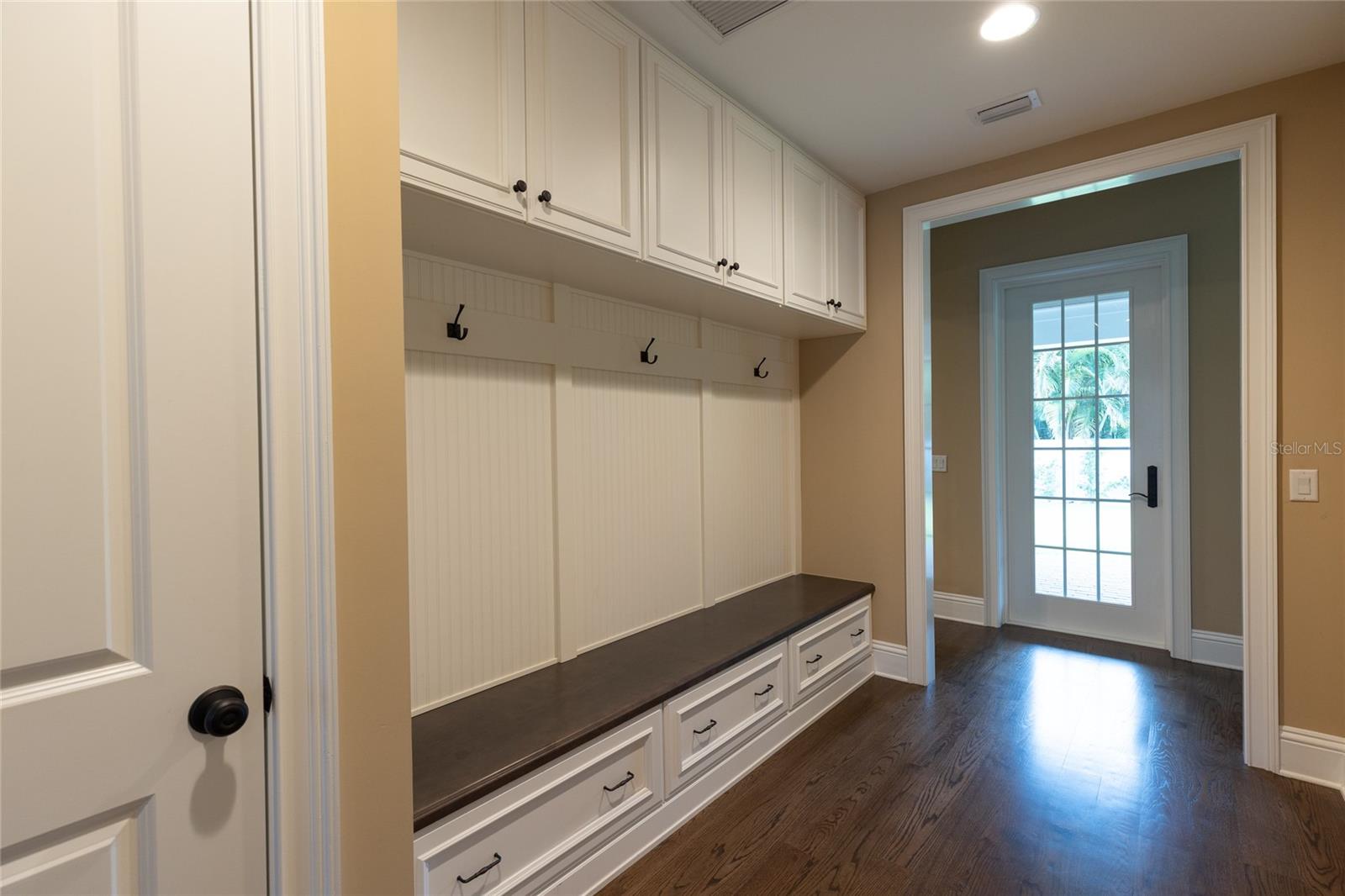 BAY VIEW ESTATES - Residential