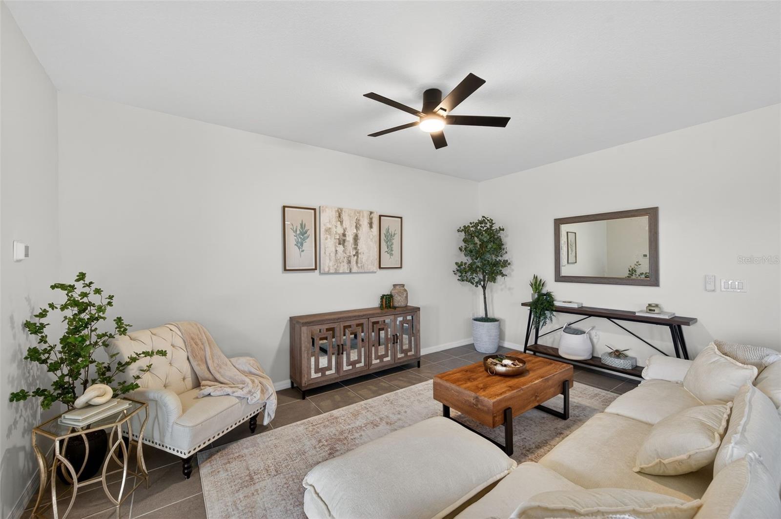 EPPERSON RANCH SOUTH PHASE - Residential