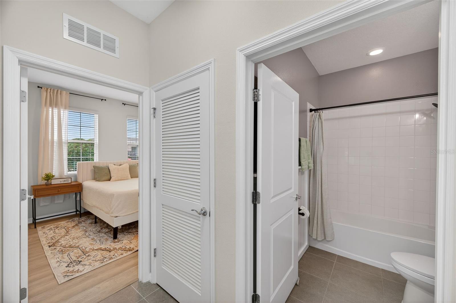 EPPERSON RANCH SOUTH PHASE - Residential