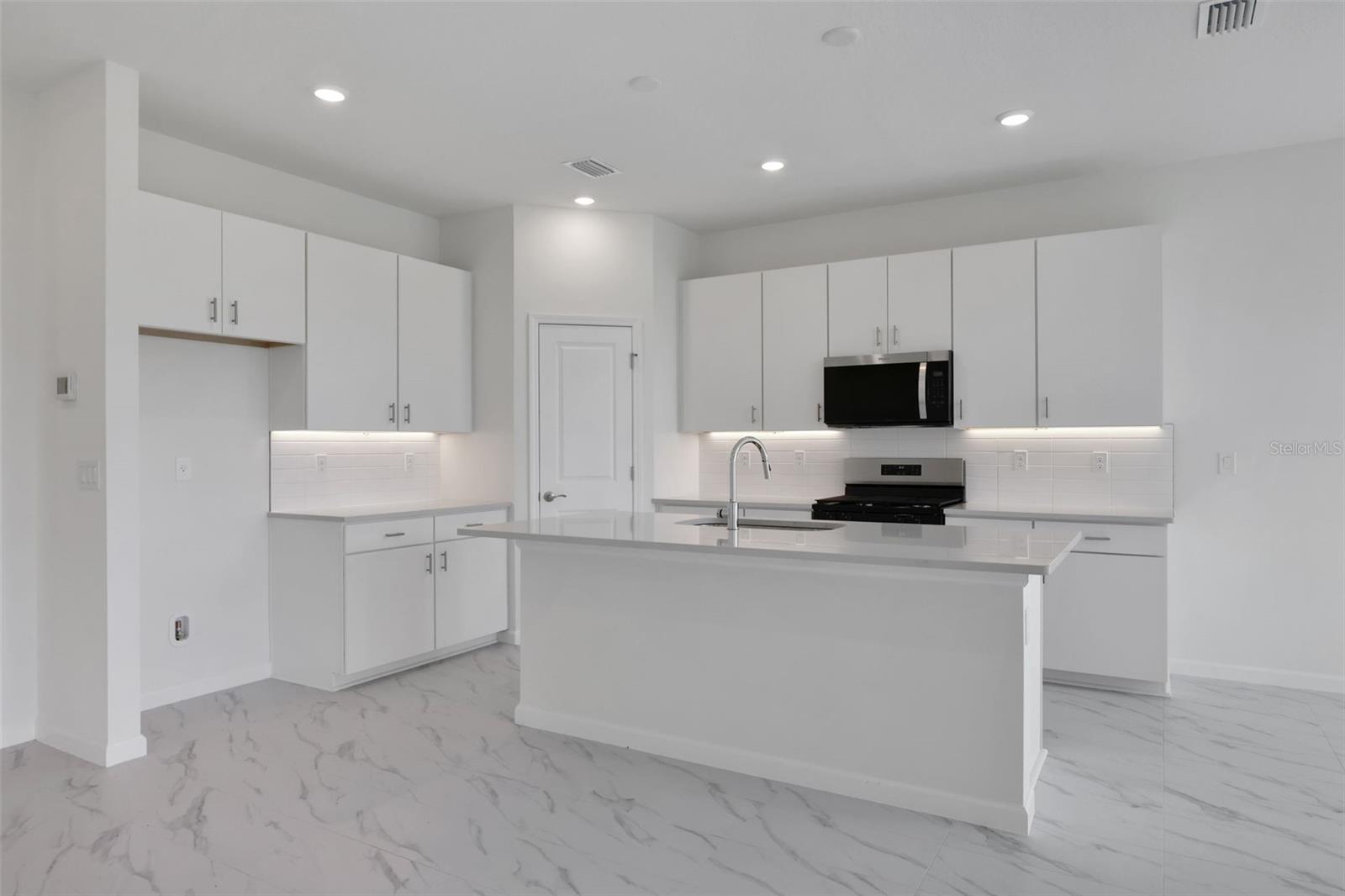 BRYSTOL NORTH AT WYLDER - Residential