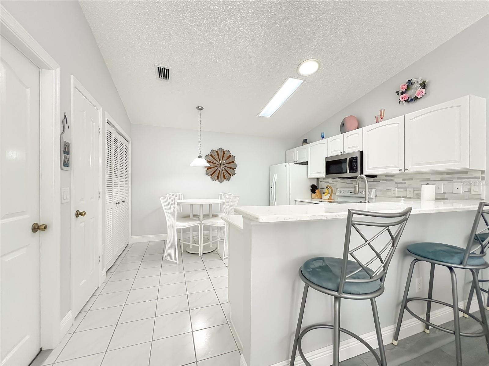 MARION VLGS IVYSTONE VILLAS - Residential