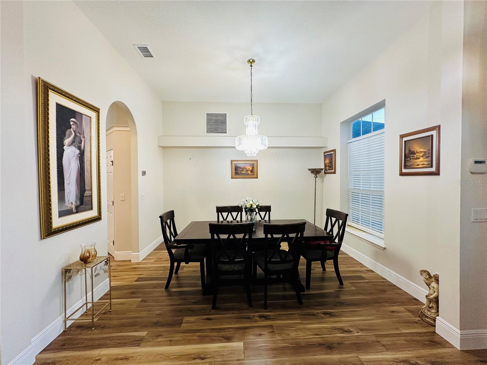 MEADOWLANDS - Residential