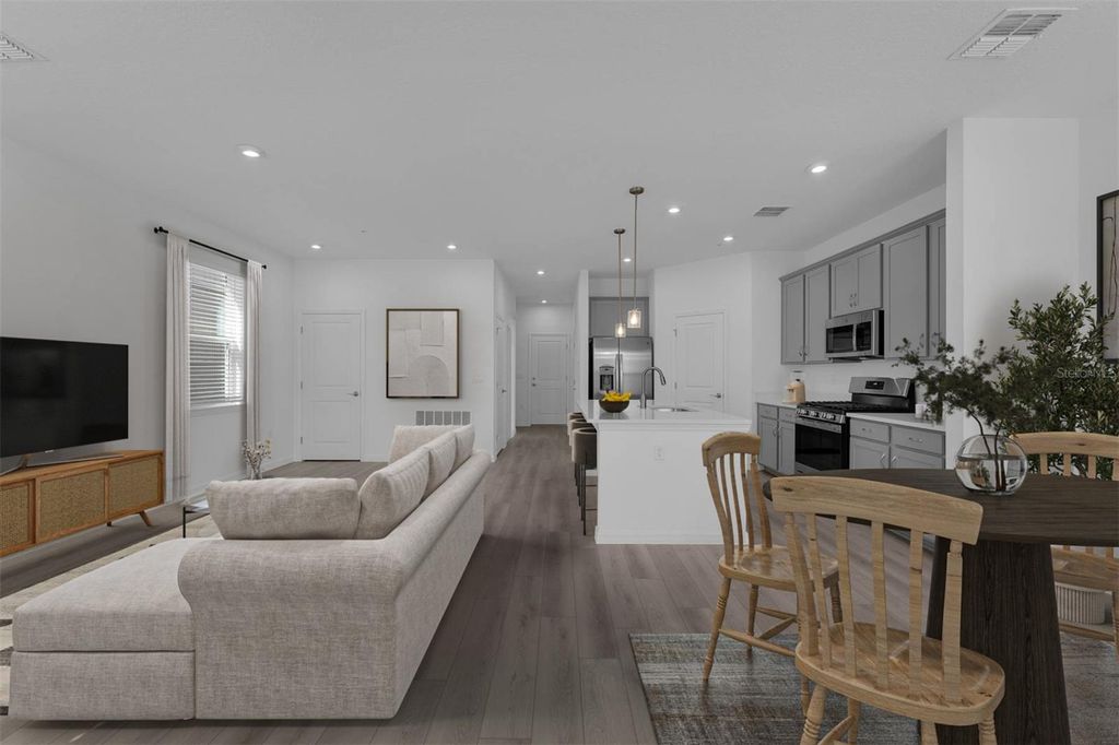 Photo of 421 Belmond Drive, Debary, FL 32713 (MLS # O6377079)