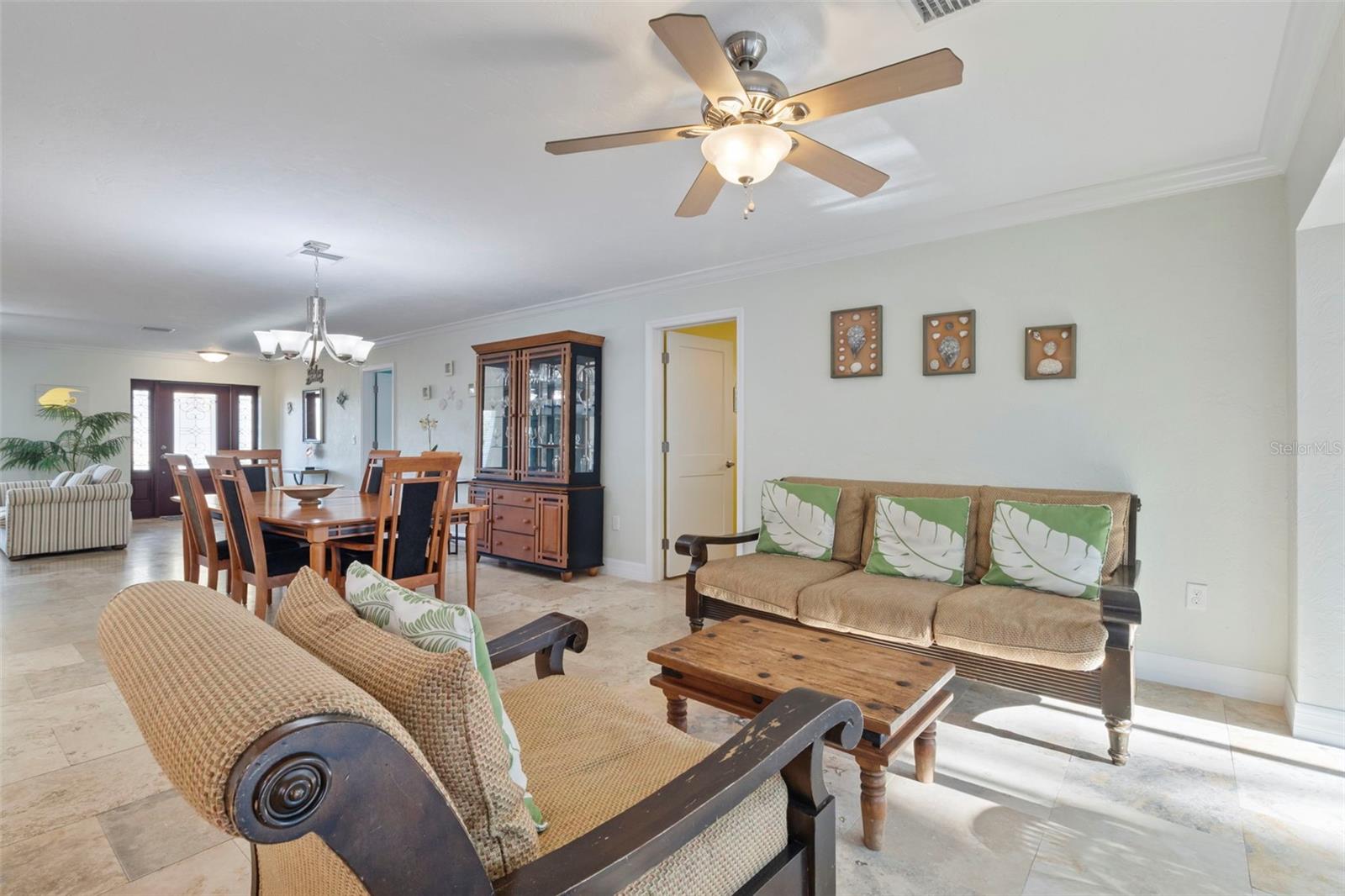 PINE SHORES ESTATE 5TH SEC - Residential