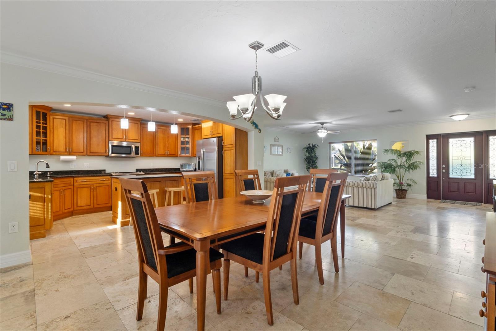 PINE SHORES ESTATE 5TH SEC - Residential