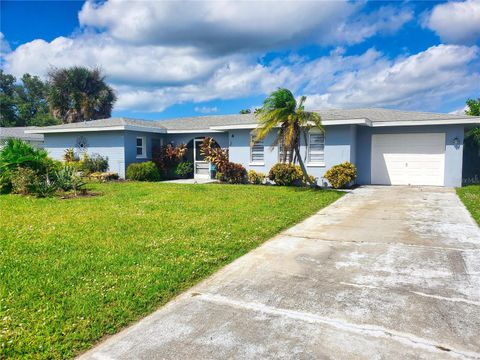 Photo of 4 Golfview Road, Rotonda West, FL 33947 (MLS # O6375854)
