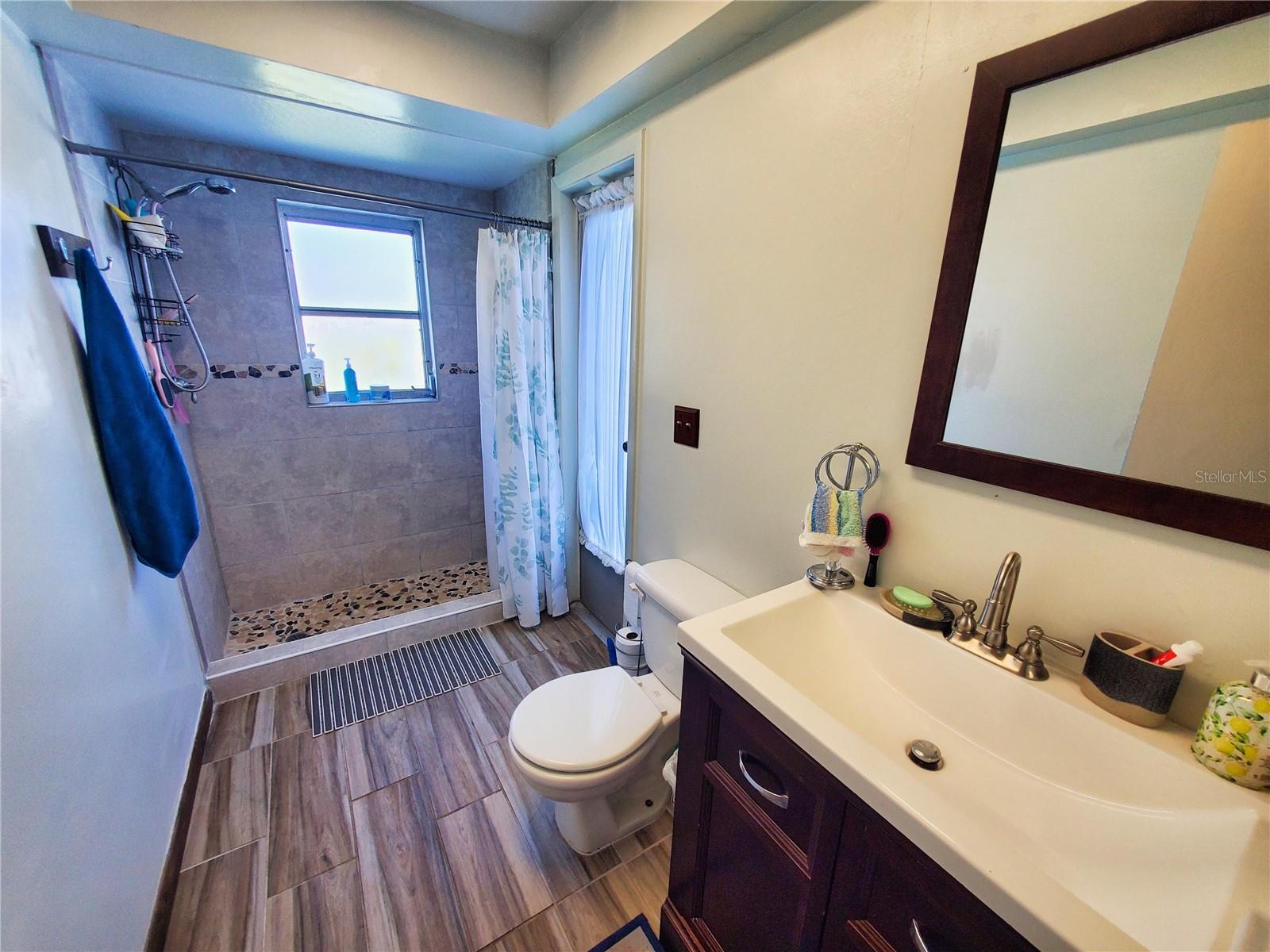 ROTONDA WEST OAKLAND HILLS - Residential