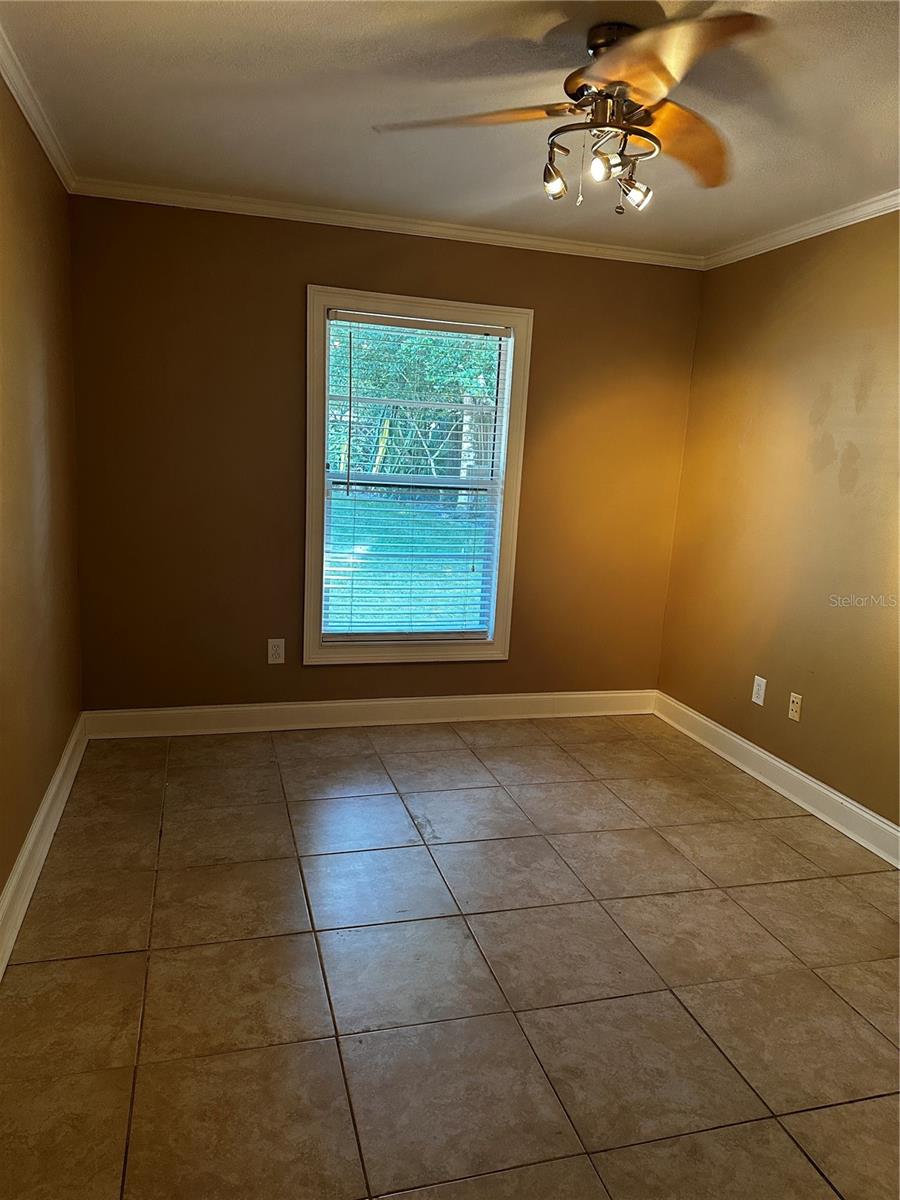 CAROL WOODS - Residential Lease