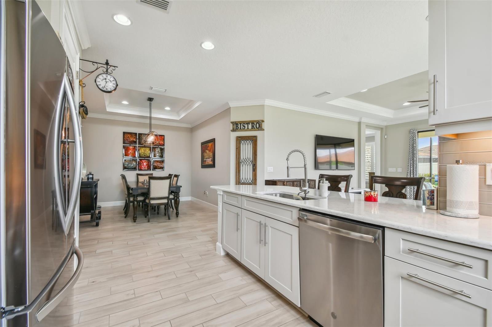 10816 WENDOVER DRIVE