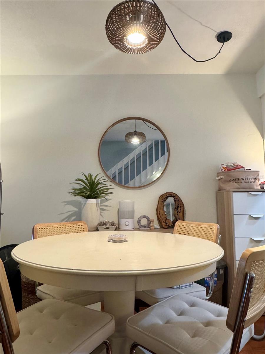 LAZY OAKS CONDO - Residential Lease