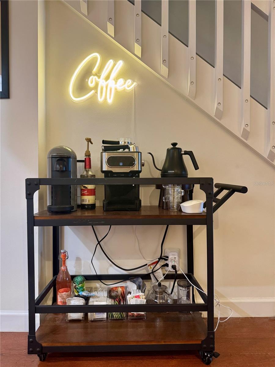 LAZY OAKS CONDO - Residential Lease