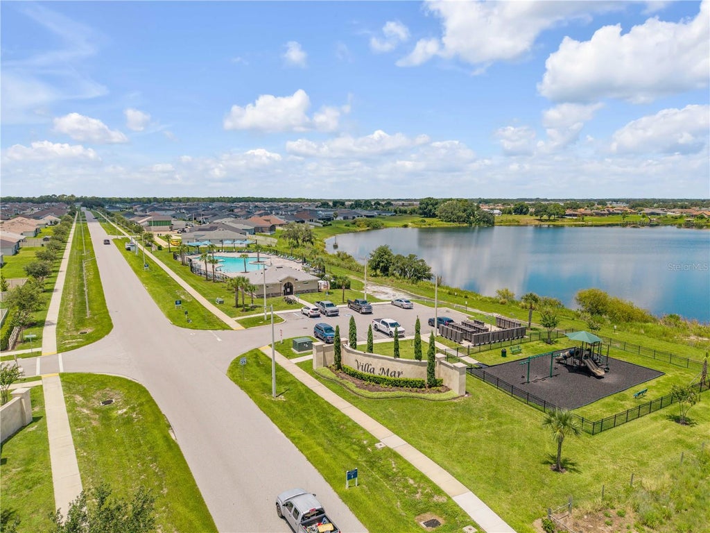 Photo of 3927 Palazzo Place, Winter Haven, FL 33884 (MLS # V4950730)
