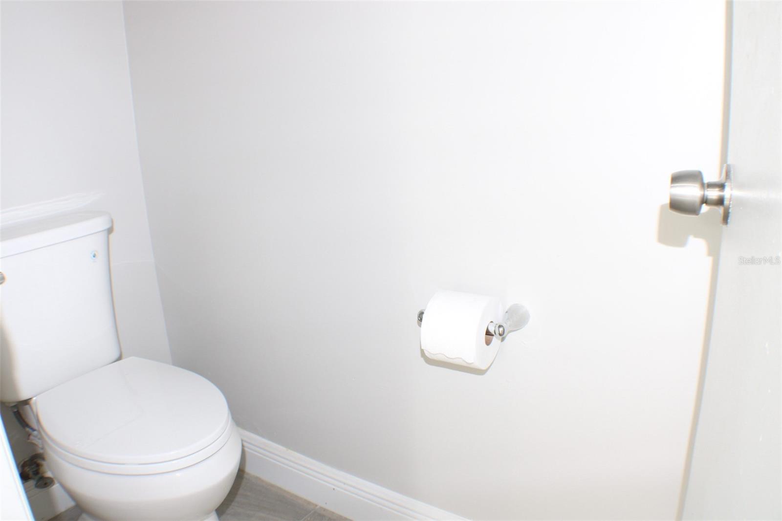 LAKEWOOD AT THE CROSSINGS UNIT 4 - Residential