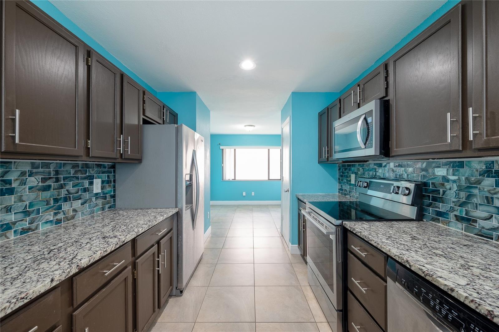 LAKEWOOD AT THE CROSSINGS UNIT 4 - Residential