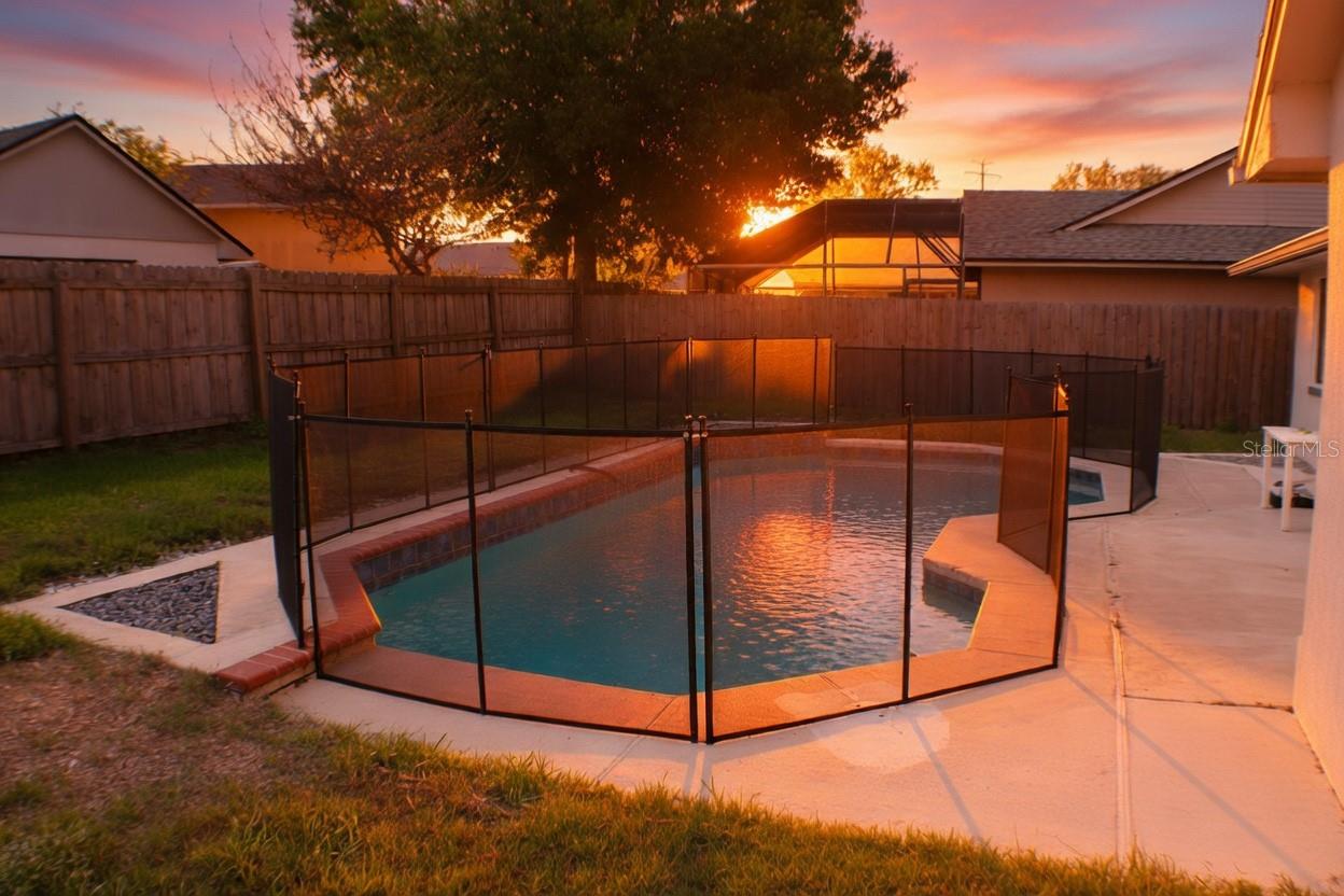 LAKEWOOD AT THE CROSSINGS UNIT 4 - Residential