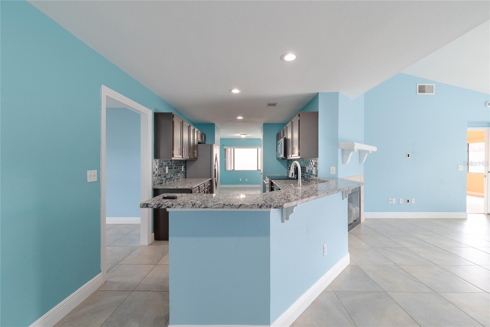 LAKEWOOD AT THE CROSSINGS UNIT 4 - Residential