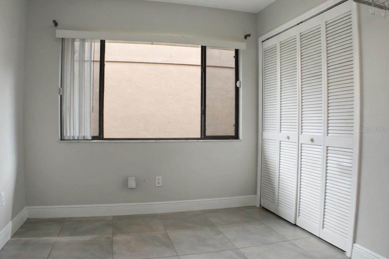 LAKEWOOD AT THE CROSSINGS UNIT 4 - Residential