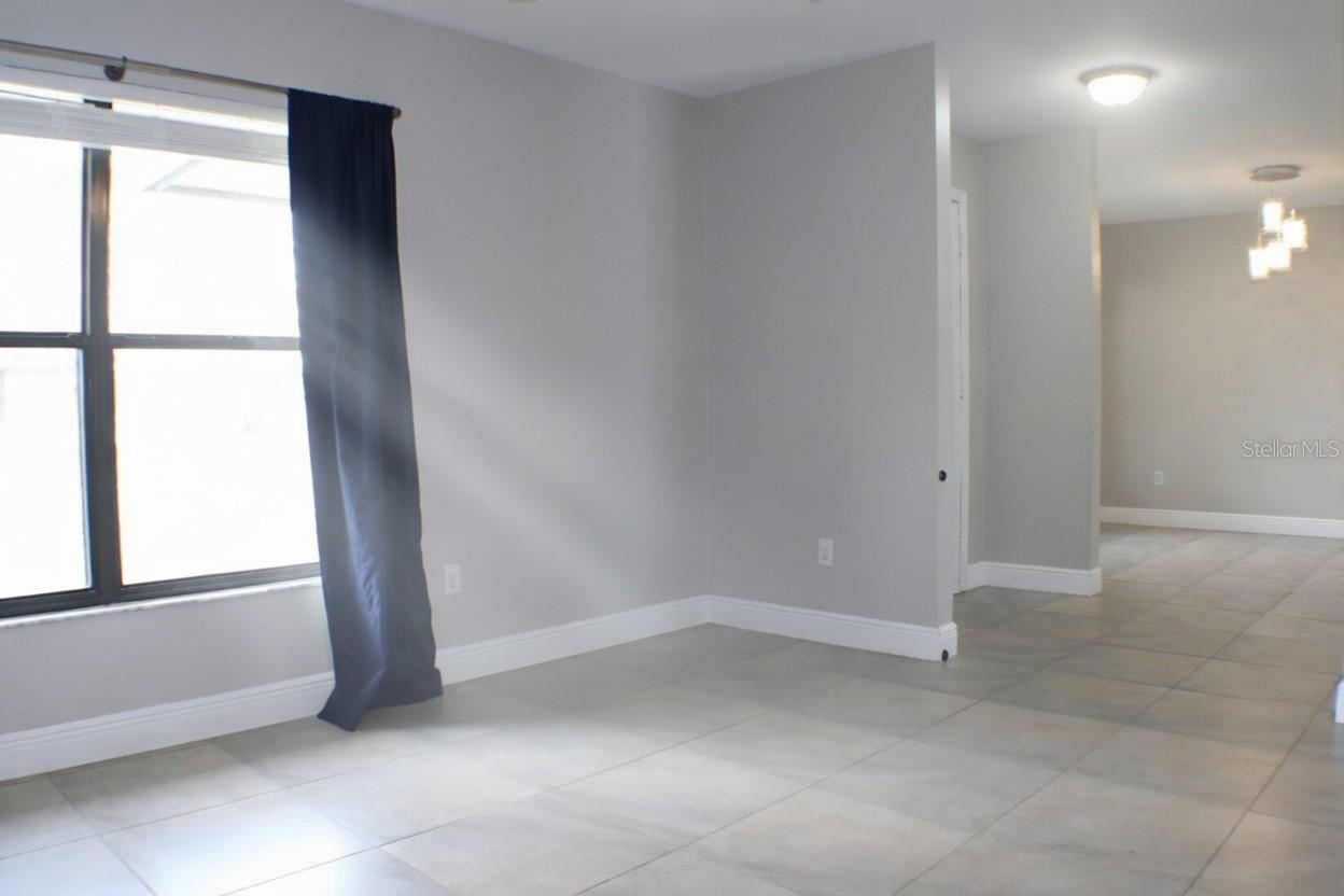 LAKEWOOD AT THE CROSSINGS UNIT 4 - Residential