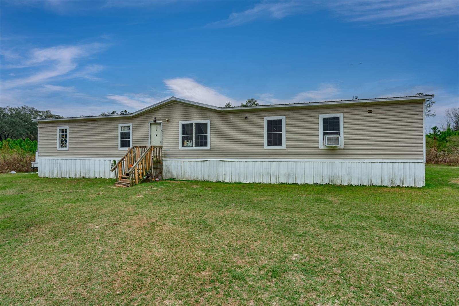 DEER HILLS - Residential