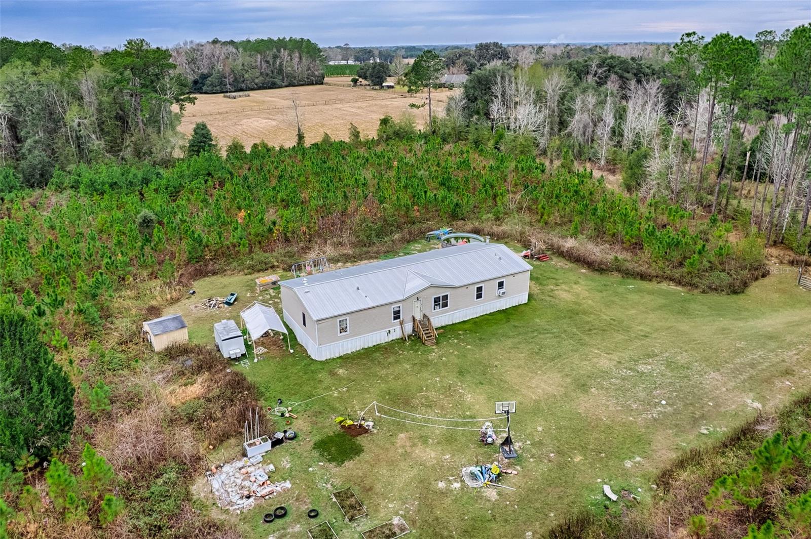 DEER HILLS - Residential