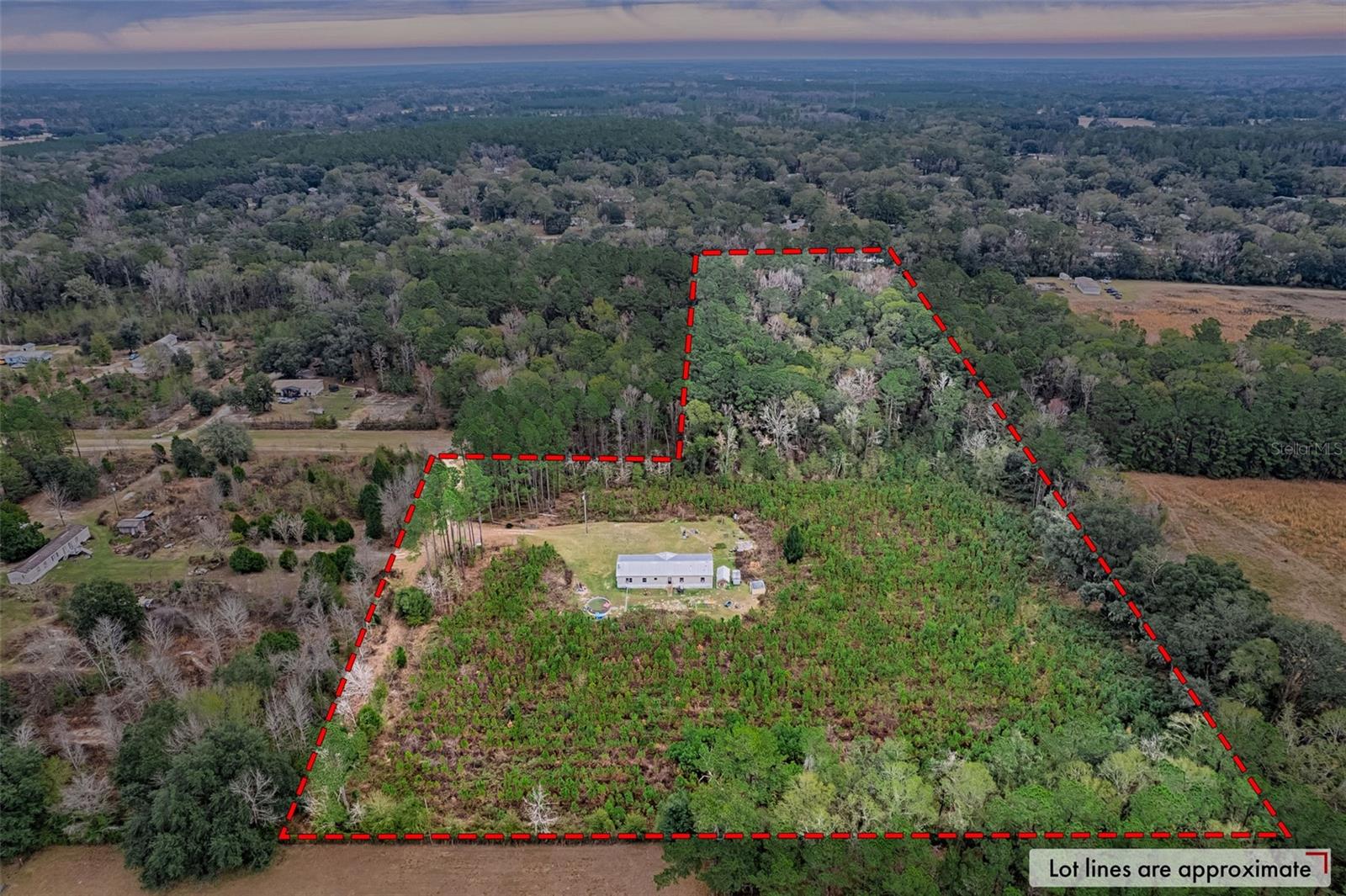 DEER HILLS - Residential