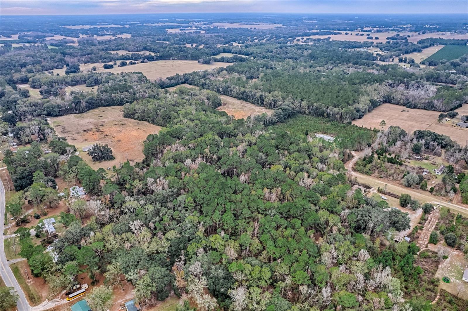 DEER HILLS - Residential