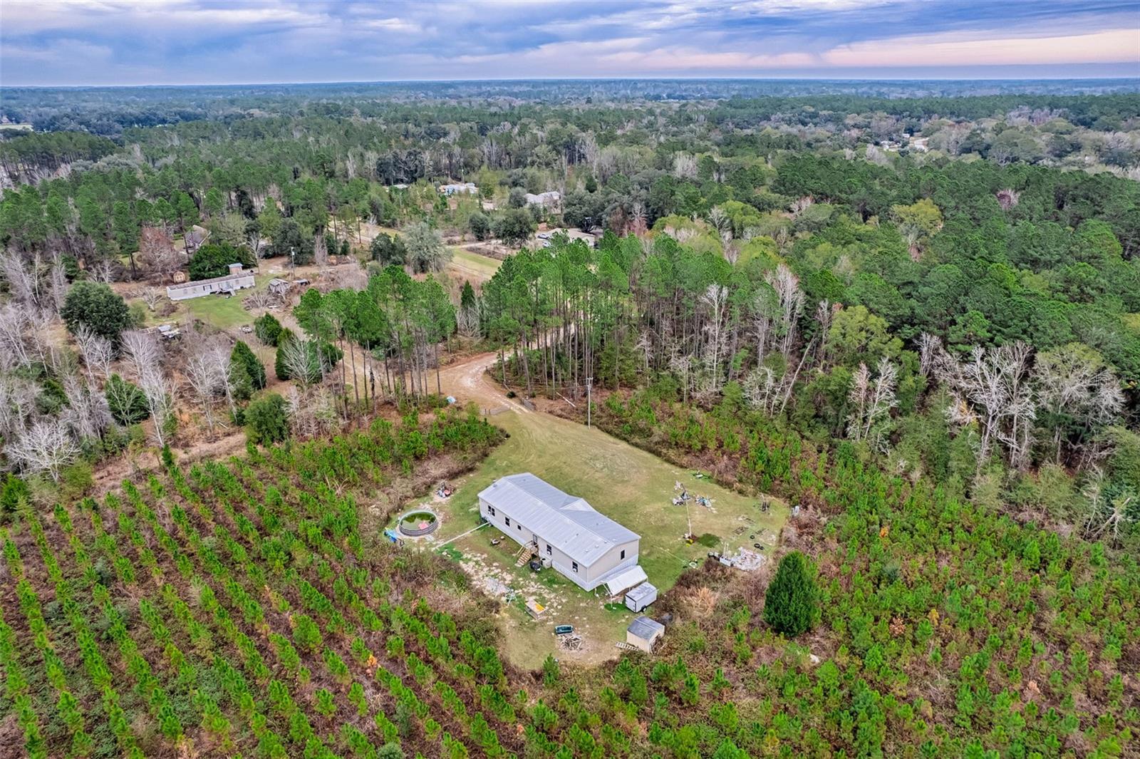 DEER HILLS - Residential