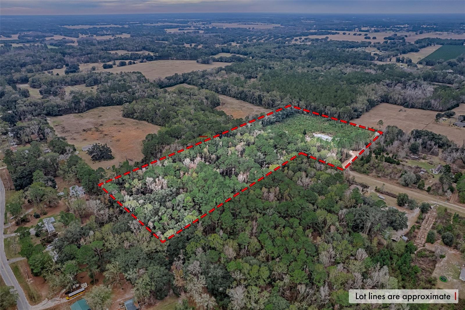 DEER HILLS - Residential