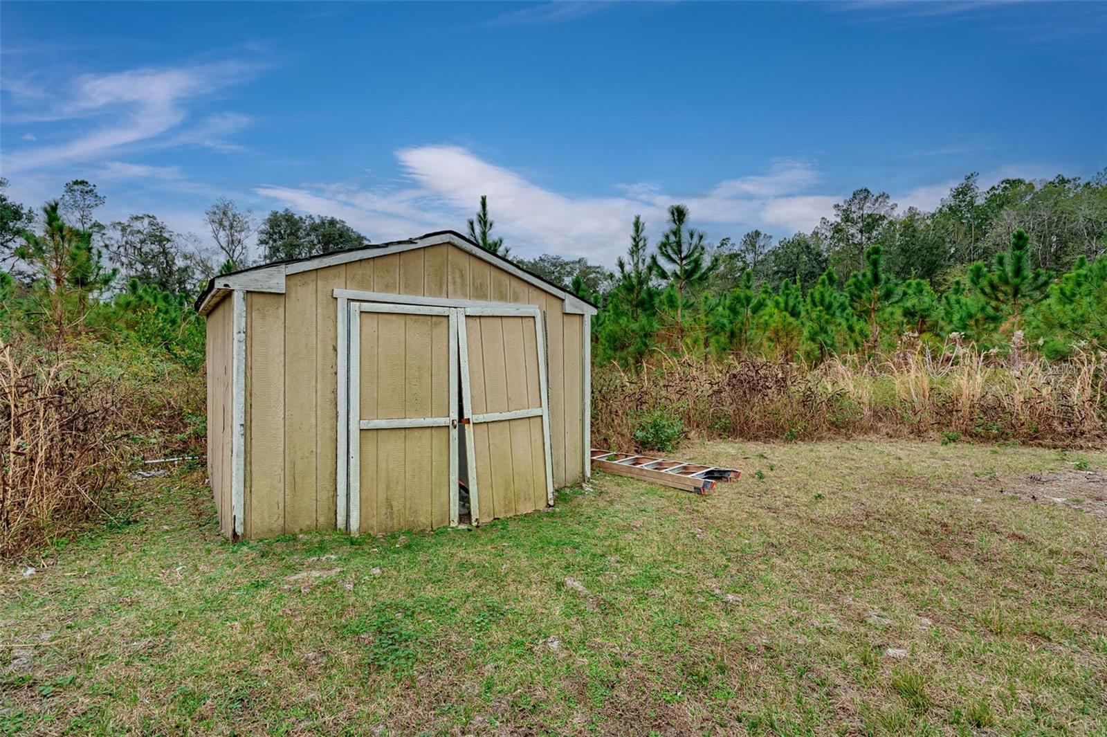 DEER HILLS - Residential