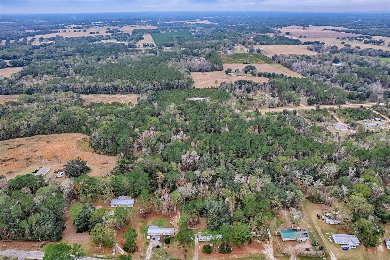 DEER HILLS - Residential