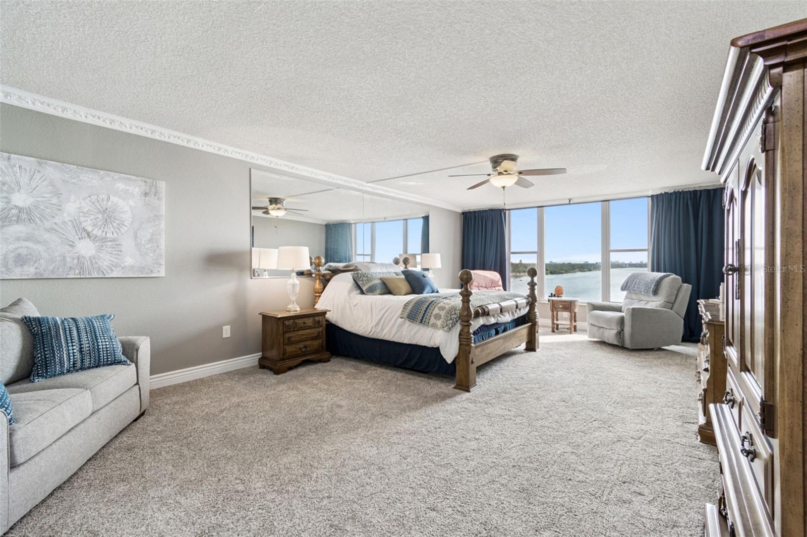 EDGEWATER ARMS 4TH CONDO - Residential