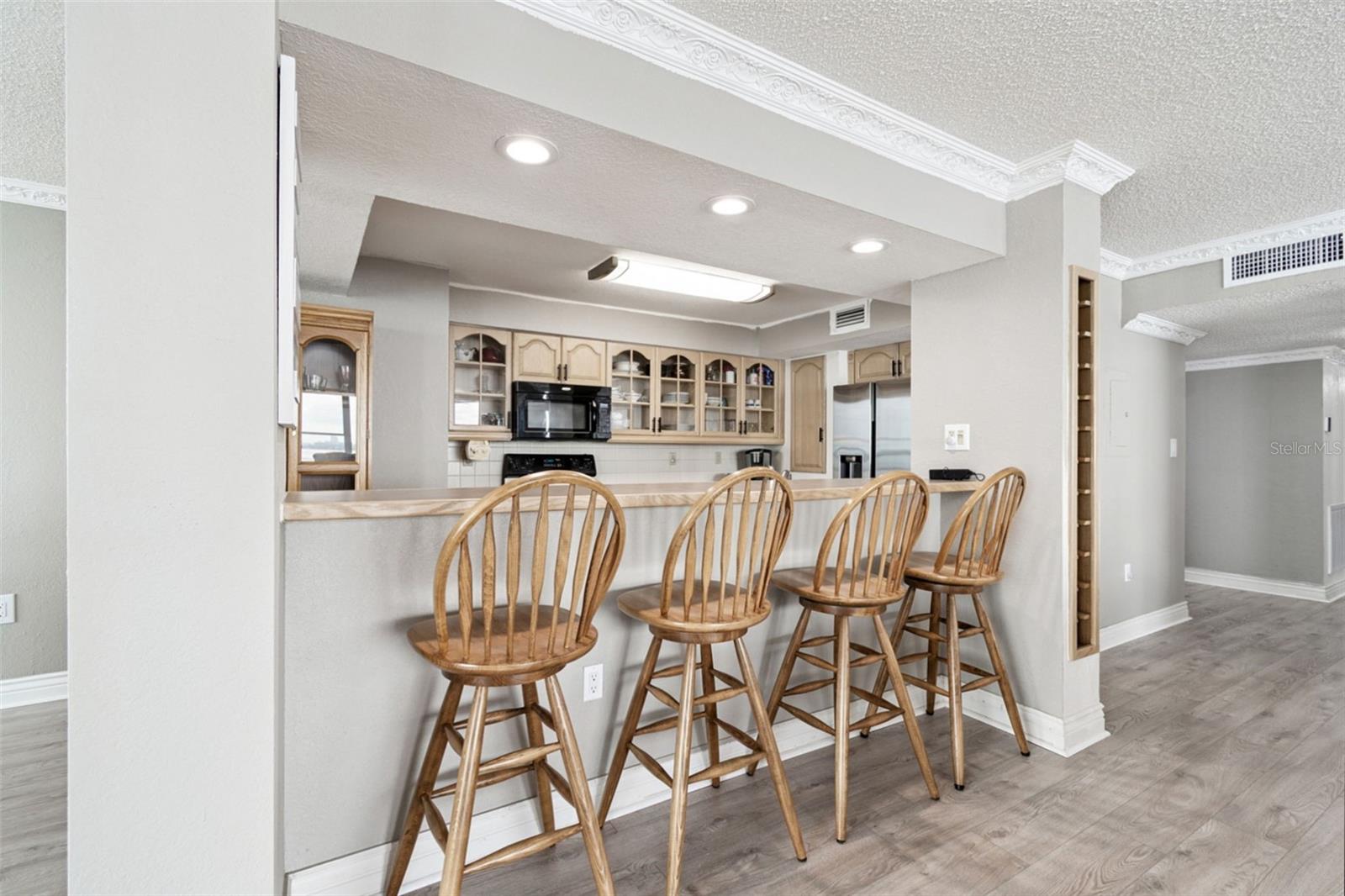 EDGEWATER ARMS 4TH CONDO - Residential