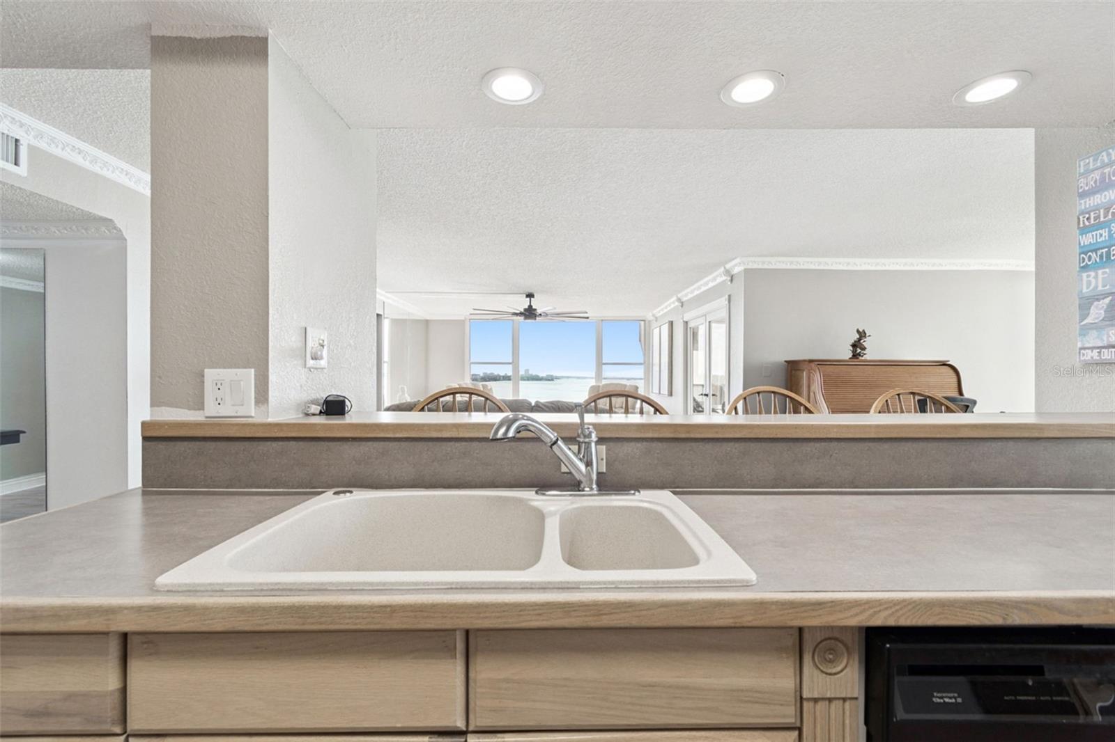 EDGEWATER ARMS 4TH CONDO - Residential