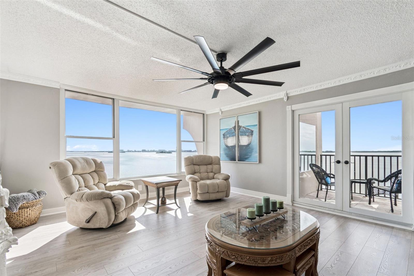 EDGEWATER ARMS 4TH CONDO - Residential