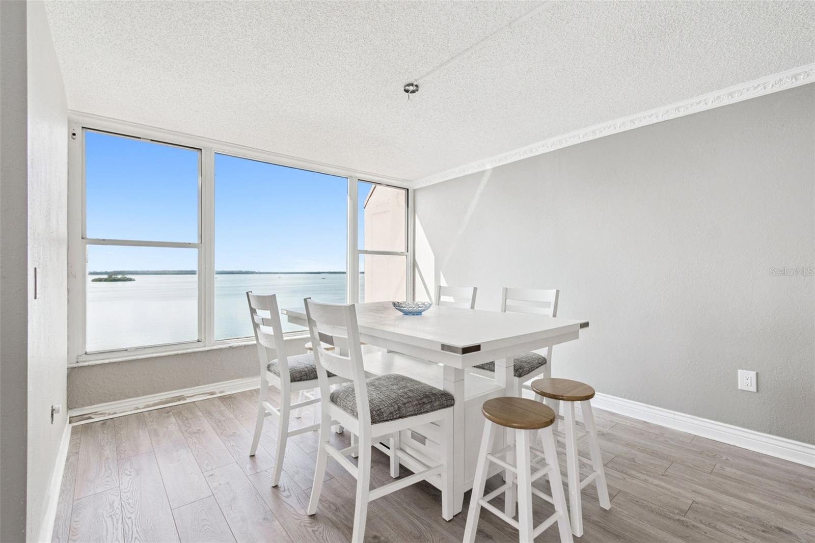 EDGEWATER ARMS 4TH CONDO - Residential