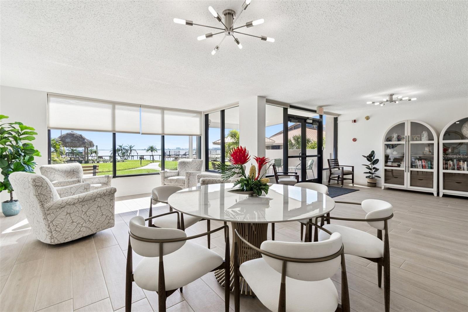 EDGEWATER ARMS 4TH CONDO - Residential