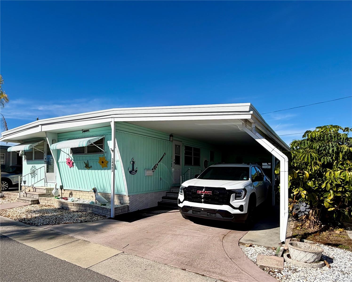 SUNSET PALMS UNREC - Residential