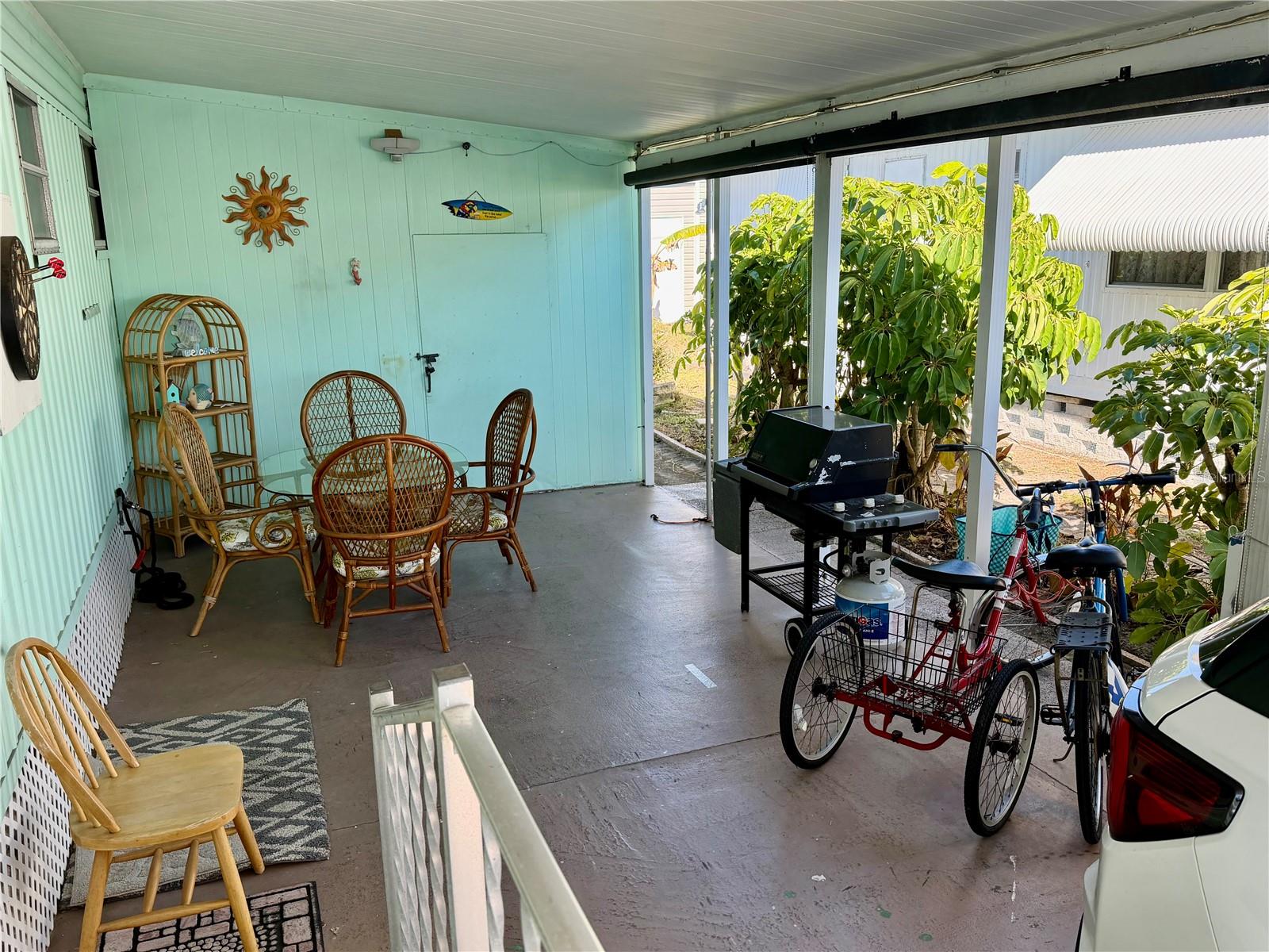 SUNSET PALMS UNREC - Residential