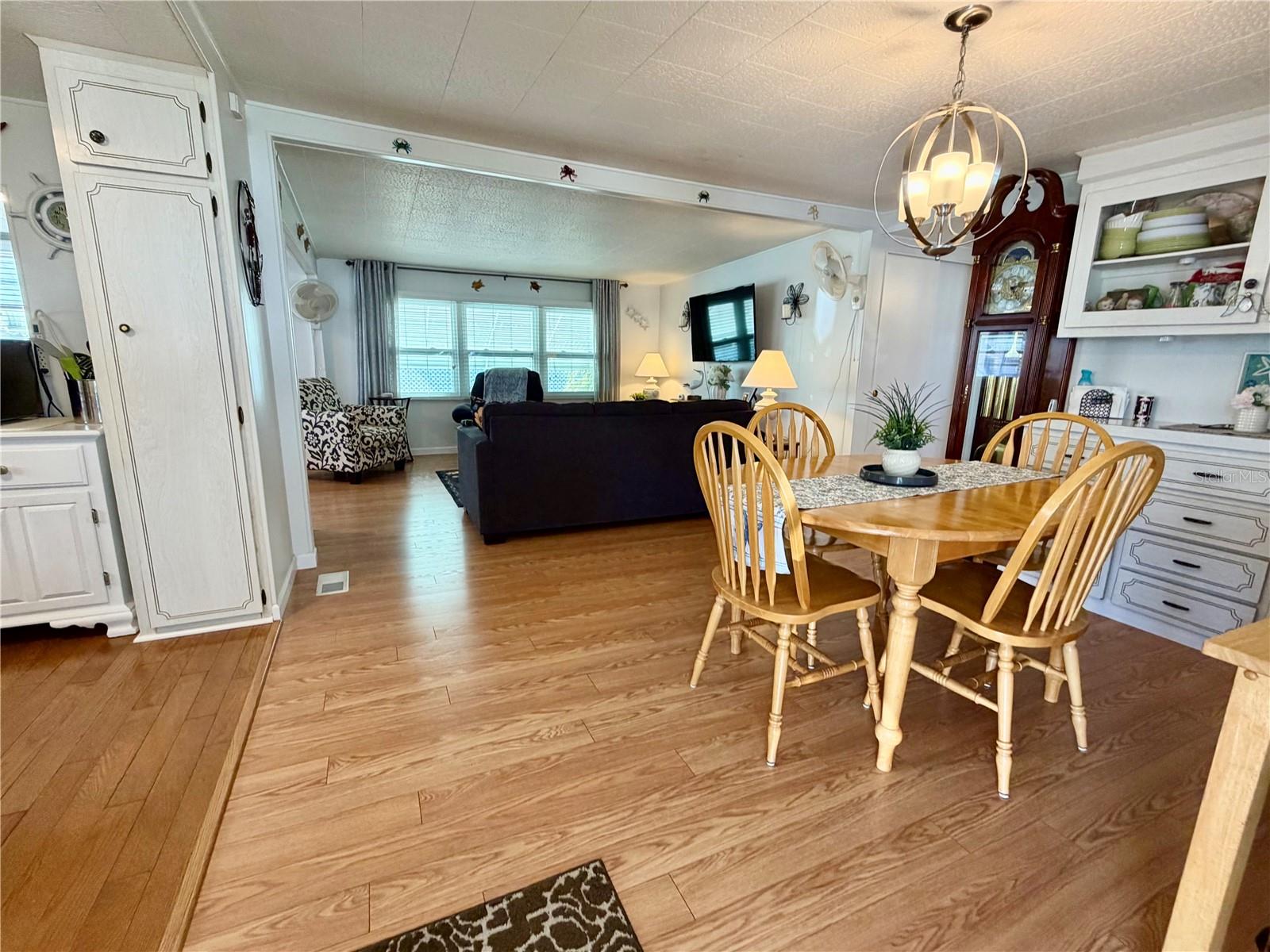 SUNSET PALMS UNREC - Residential