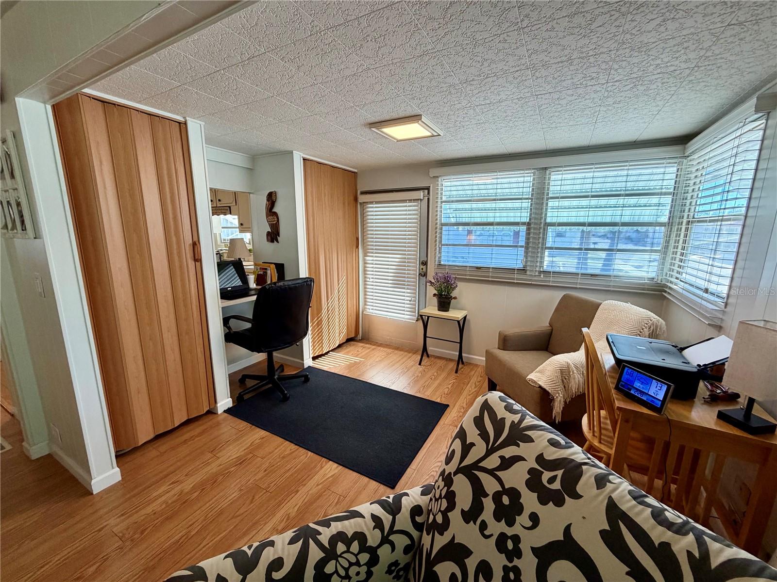 SUNSET PALMS UNREC - Residential