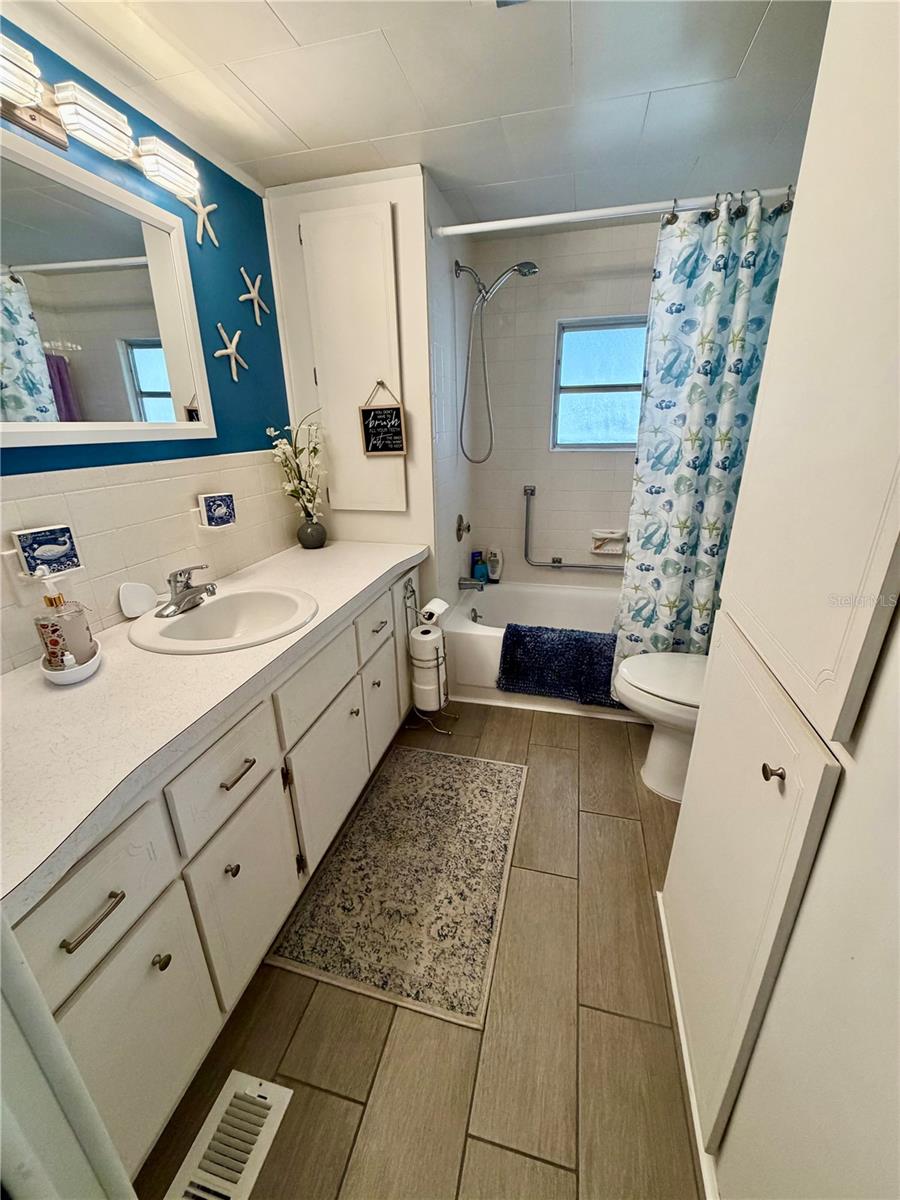 SUNSET PALMS UNREC - Residential