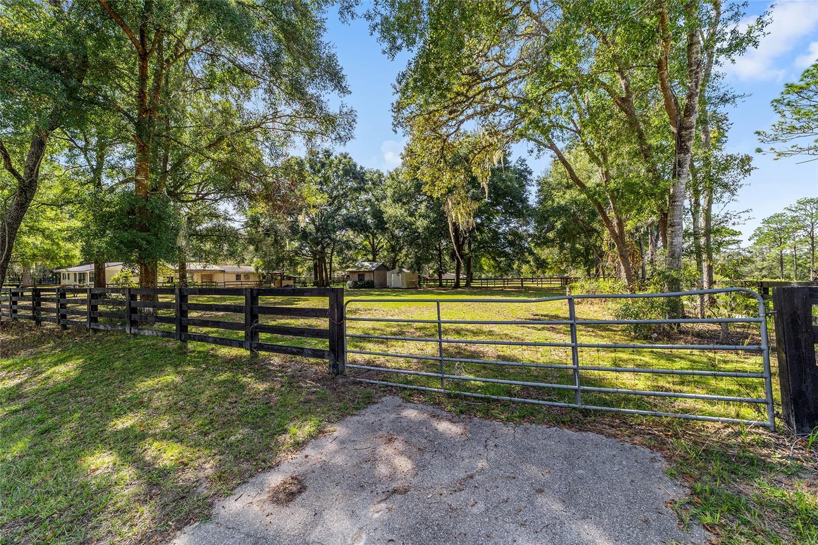 RAINBOW PK UN 3 - Land