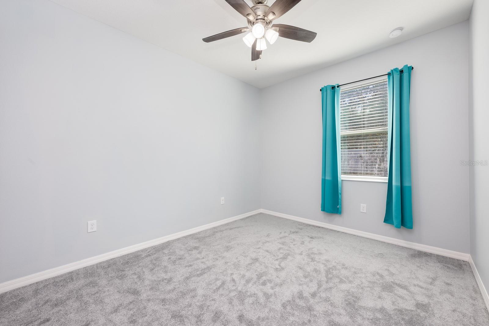 OAKTREE POINTE VILLAS - Residential