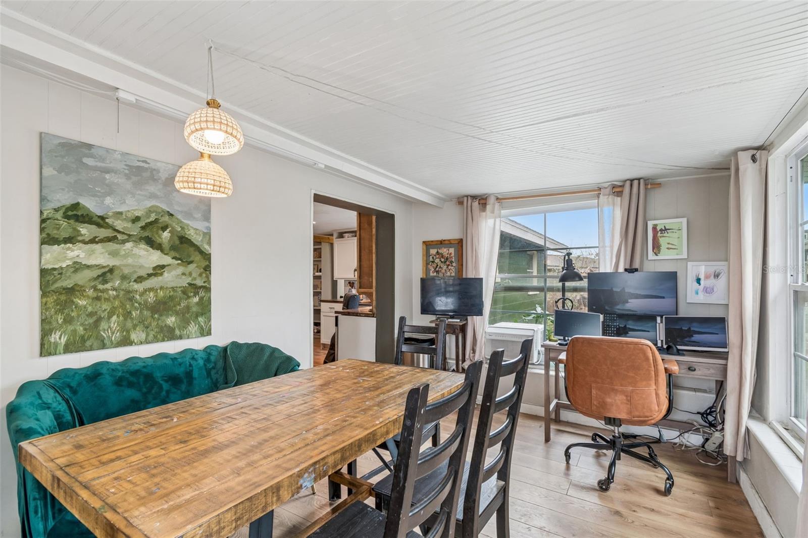 FOREST HILLS - Residential